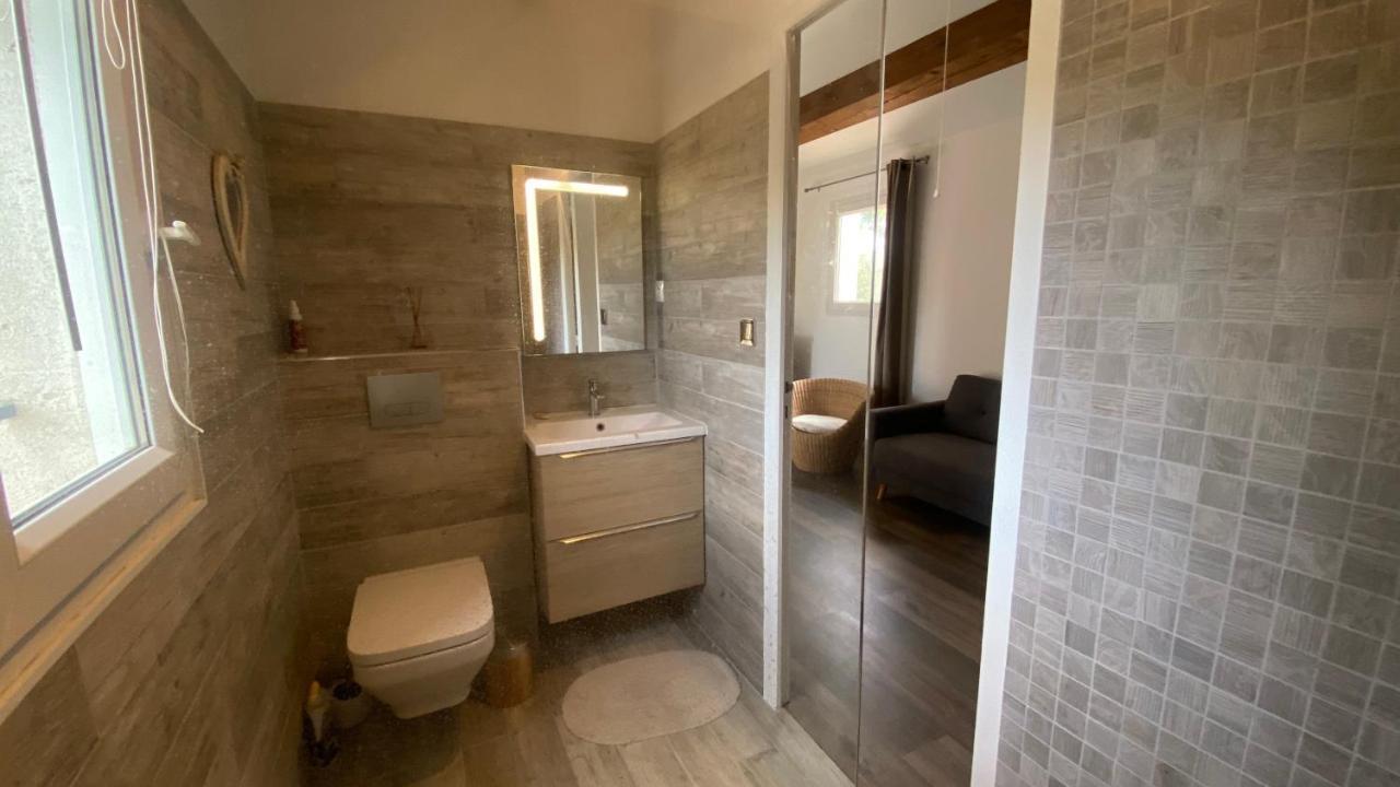 Les Magnolias Bed & Breakfast Marseille Exterior photo